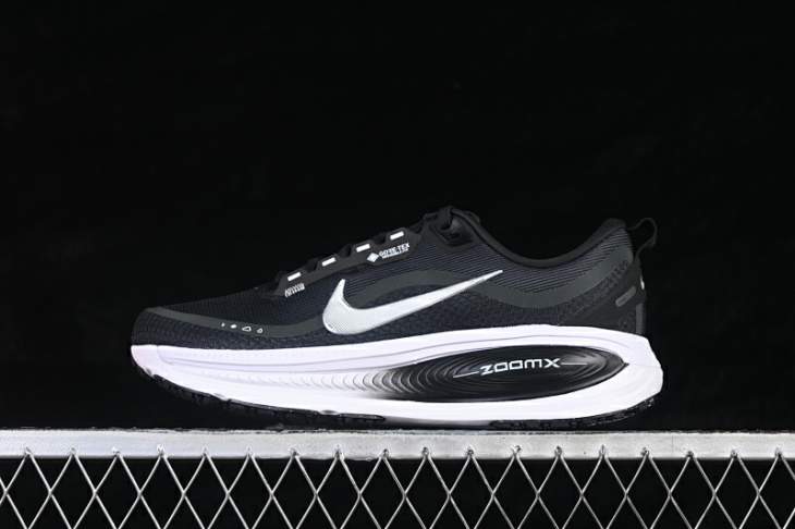 Picture of Nike Vomero 18 _SKUfw22378393280162514fw